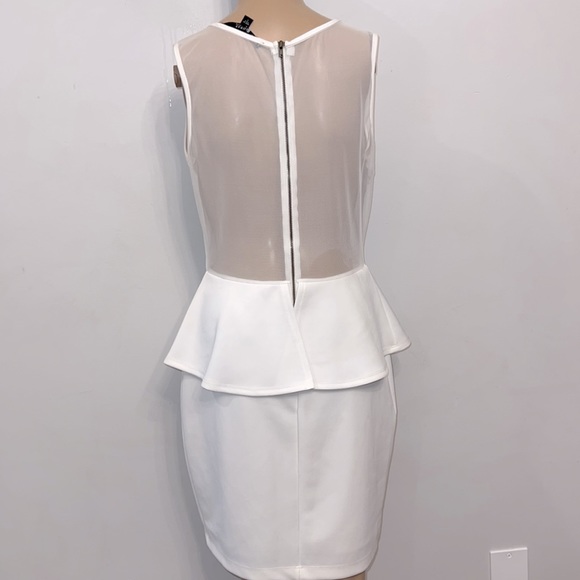 Guess White Peplum Dress size L - Picture 2 of 3